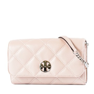 TORY BURCH WILLA 銀LOGO菱格翻蓋斜背WOC包-柔粉