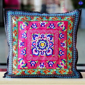 云南刺繡抱枕靠墊床頭靠背民族風靠枕沙發靠墊套飯店民宿裝飾抱枕