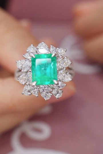 哥倫比亞祖母綠戒指2克拉