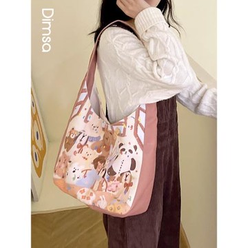 典舍原創軟萌治愈系小熊插畫日系學生裝書大容量帆布袋子AI K425