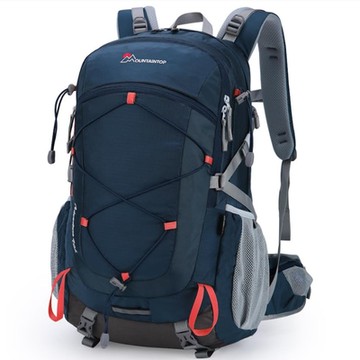 MOUNTAINTOP 瑪丁圖 全球形像款40L防震透氣輕量登山休閒背包MPA5832_黑/丈青/深藍/棗紅