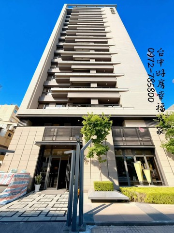 南區~忠孝夜市旁~12年屋~三房雙車位｜台中市南區正氣街