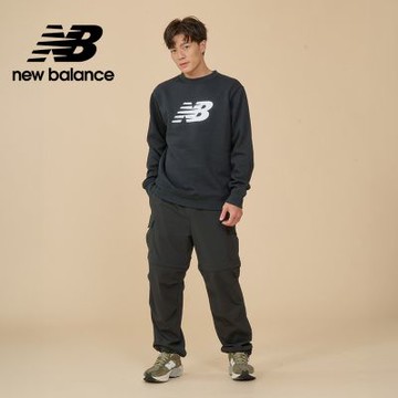 【New Balance】刷毛長袖上衣大學T_男性_黑色_MT43905BK