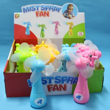 長頸鹿噴水風扇 T19 手搖式風扇 環保電風扇/一箱12個入(促60)~CF119834【APP滿額下單10%點數(單一帳號最高5000點)】1/31止