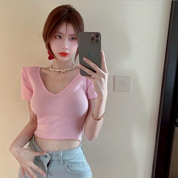 夏季純欲甜辣妹高腰露臍短款上衣設計感小眾性感V領墊肩短袖T恤女