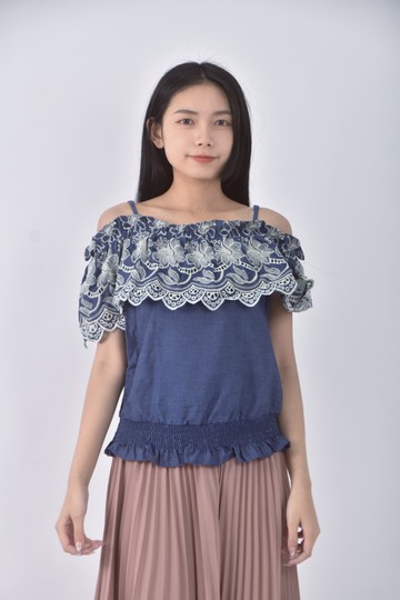 (S) moma質感吊帶花邊藍色上衣