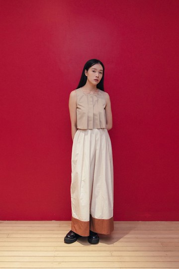 百摺上衣 Pleated Sleeveless Top