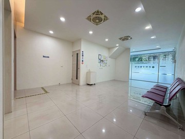 高翠路電梯透天住店 診所首選｜新竹市東區高翠路
