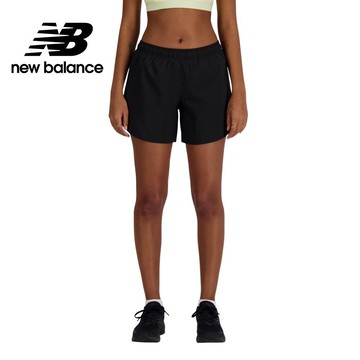 【New Balance】 NB 5吋慢跑短褲_女性_黑色_WS41228BK
