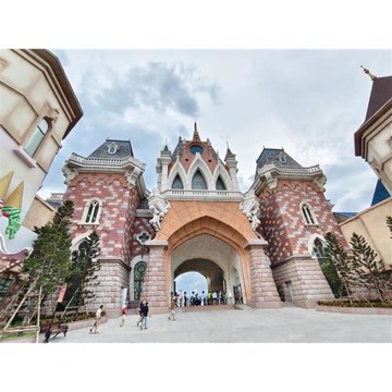 經典五星越南芽莊輕旅行｜全程5星飯店.珍珠島遊樂園全日遊.鐘嶼岬.占婆塔.無購物五日｜含稅簽.高雄出發.四人成行_26SVCXR051