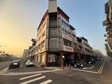 高雄車站綠園道｜大地坪角間｜百坪金透店｜高雄市三民區吉林街