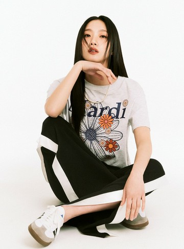 【預購】???? MARDI MERCREDI 經典小雛菊印花短T TSHIRT FLOWERMARDI 上衣 短踢 短袖上衣 安兪真同款 金高銀同款