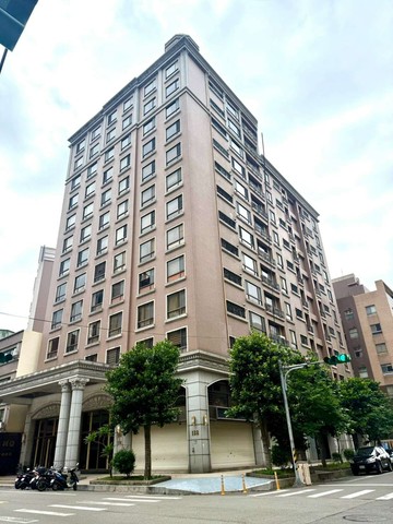 藝文特區-薇多利亞3+1房雙車｜桃園市桃園區莊二街