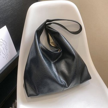 大容量通勤包包女2023新款時尚復古單肩腋下包休閑百搭軟皮托特包