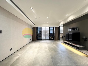 現代空間極致【玄泰美】高質感百萬精裝邊間三房車｜新北市林口區民有街