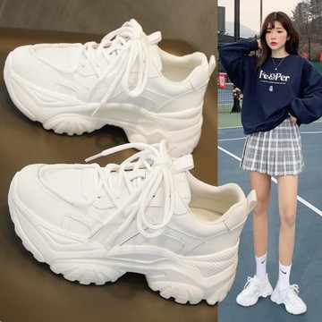 老爹鞋女2025秋冬季新款巨好看厚底白色百搭增高小白運動休閑加絨