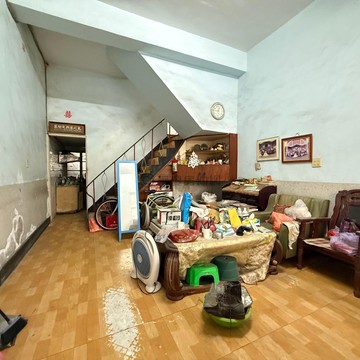 屏東大學活巷透天 地點優 生活機能超級優｜屏東縣屏東市林森路東四段