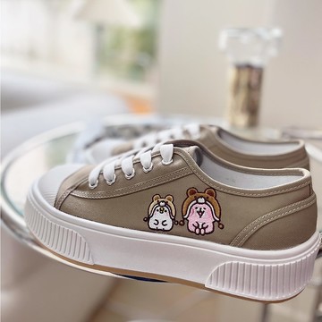 Paidal x 卡娜赫拉的小動物 熊熊帽綁帶厚底休閒鞋帆布鞋-卡其