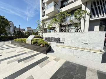 高雄大學特區全新未住2房(可隔3房)+車位｜高雄市楠梓區大學西路
