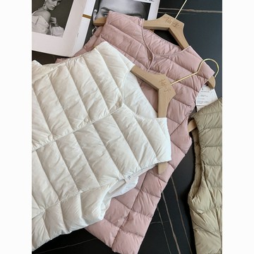白鴨絨短款馬甲女 羽絨背心 女內膽 情侶款 馬甲 大尺碼  羽絨服 圓領 v領 內穿 無領輕便 背心 大碼內膽坎肩