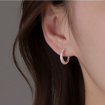 Emi艾迷 清新簡約925銀磨砂環繞耳環