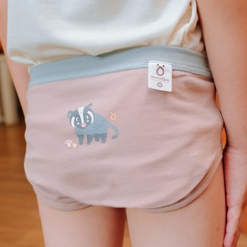 minihope美好的親子生活 - 男童三角褲-憨厚老實的白鼻心-可可