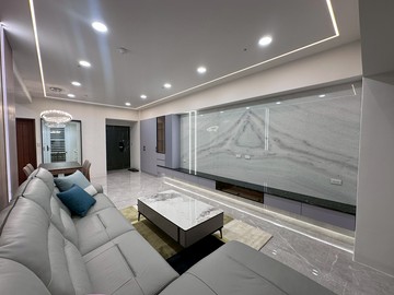 亞灣輝皇高檔裝潢四房平車｜高雄市前鎮區民權二路