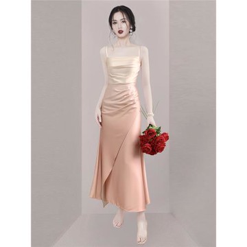 精致漂亮輕奢復古高貴感吊帶收腰包臀性感魚尾漸變禮服連衣裙新款