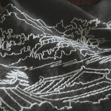 原創新國風刺繡山水線條畫 真絲羊毛輕紗圍巾 (科技月