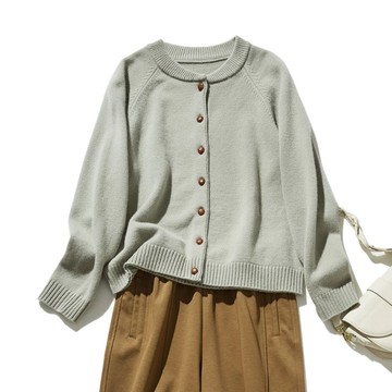 簡約設計，長久愛用 羊毛開襟衫 100%羊毛 鼠尾草綠 241029-2