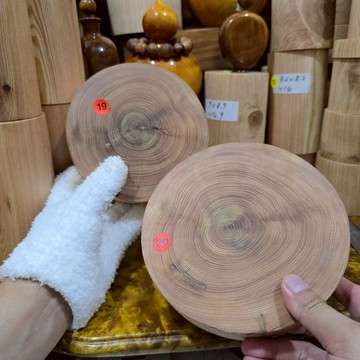 ？號秒售 鍋墊 台灣紅檜 台灣檜木香 原木片 圓柱子 原木隔熱墊 香噴噴 檜木精油 芳山店