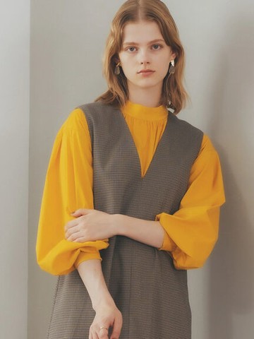 氣質縮褶蓬袖立領襯衫(7A33L0A0400) - YECCA VECCA