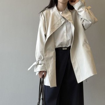 設計所在 知性小文藝 立領風衣綁帶收腰外套(2色 M-L可選) 82585