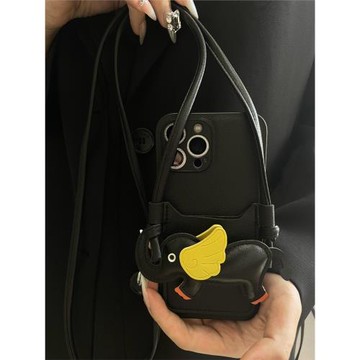 酷圖適用蘋果15手機殼卡通小狗卡包iphone16promax保護套14女可愛plus全包硅膠防摔13冷淡風12超萌11斜挎掛繩