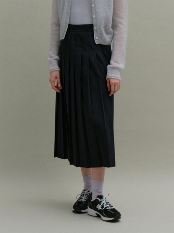 LINEN PLEATS LONG SKIRT [dark navy]