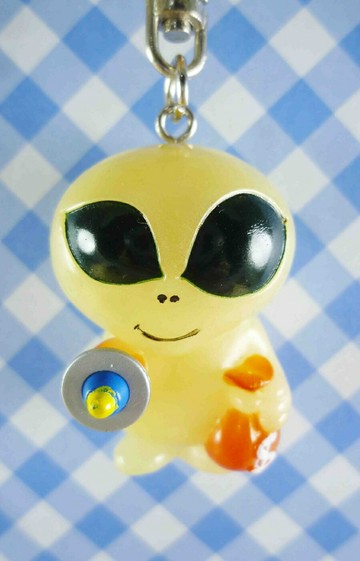 【震撼精品百貨】手機吊飾/鎖圈-外星人手機吊飾-夜光錢包 震撼日式精品百貨