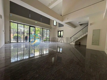 屋主我最熟｜找我買最便宜｜大面寬雙平車｜台中市北屯區松安街