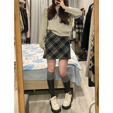 格子毛呢半身裙女大碼胖mm秋冬季高腰復古小個子包臀短裙a字裙子