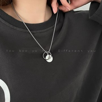 王一博同款鈦鋼不掉色戒指項鏈女休閑裝飾毛衣鏈嘻哈鎖骨鏈配飾品