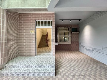 麟洛靜巷清幽質感裝潢社區車庫透天｜屏東縣麟洛鄉民族路和傑巷