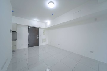 R15捷運$福山自由朗誦稀有高樓景觀兩房平車｜高雄市左營區文自路