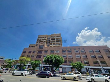 高醫商圈｜企業總部電梯透天角窗店霸｜高雄市三民區民族一路
