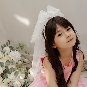 OB嚴選-水鑽珍珠皇冠蝴蝶結頭紗花童髮箍《QZ0008》