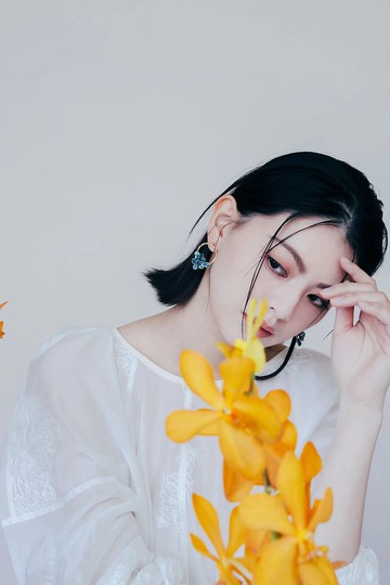 COR-DATE / 繡球花耳環