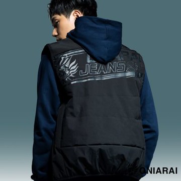 鬼洗 BLUE WAY – 潮流文字寬版絲棉背心(黑)