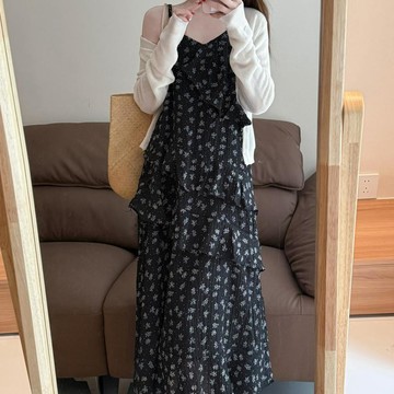『ATC』 荷葉邊碎花細肩洋裝 夏日新款 韓系顯瘦 休閒甜美 淑女風長裙女 收腰顯瘦穿搭