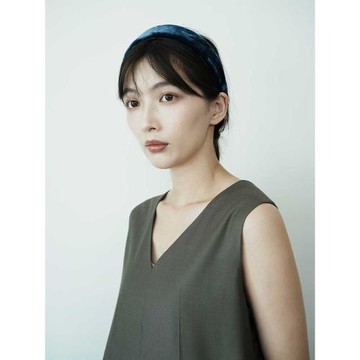 L.Bardeen真絲絲絨發箍特有版材寬邊發飾氣質復古百搭外出高顱頂