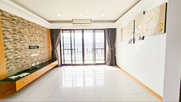 三面採光捷運迴龍站捷運家境四房車｜新北市新莊區中正路