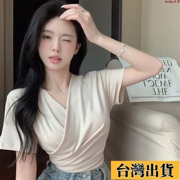 ⚡免運🌸時尚女裝⚡純欲風交叉v領正肩短袖t恤女夏季辣妹設計感小衆收腰修身短款上衣