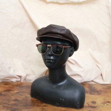 Back to Green::夏季帽款 皮革 咖色貝雷帽 d-62//vintage hat